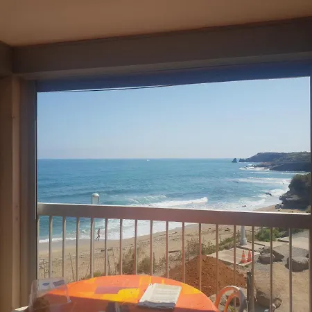 La Mer 아파트